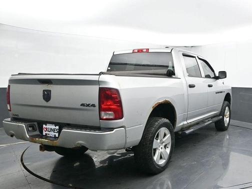 2012 RAM 1500 ST