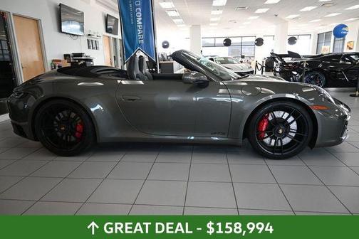 Aventurine Green Metallic 2022 Porsche 911 Carrera GTS