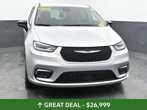 2024 Chrysler Pacifica Touring-L