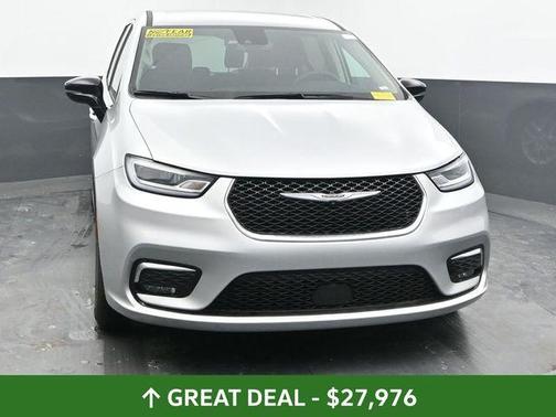 2024 Chrysler Pacifica Touring-L