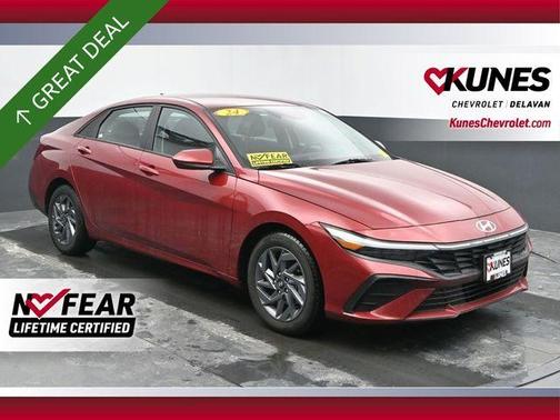 2024 Hyundai ELANTRA SEL