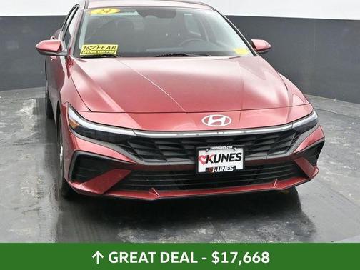 2024 Hyundai ELANTRA SEL