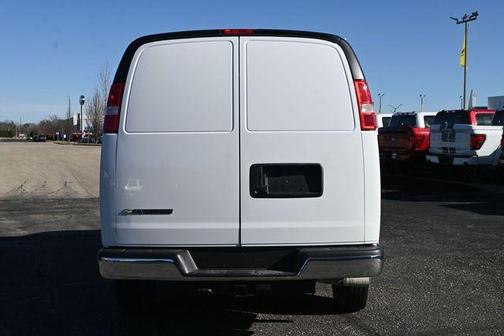 Summit White 2026 Chevrolet Express 2500 Work Van