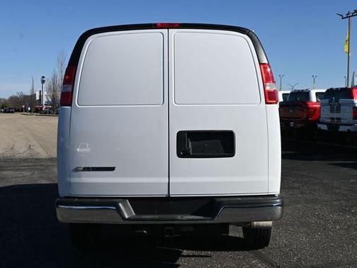 Summit White 2026 Chevrolet Express 2500 Work Van