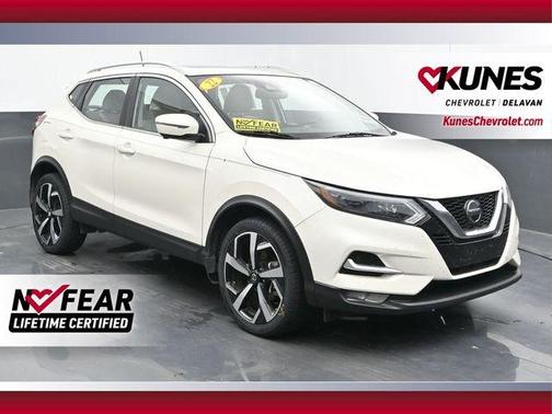2022 Nissan Rogue Sport SL