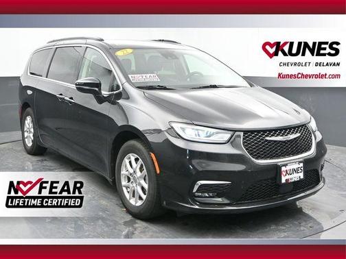 2022 Chrysler Pacifica Touring-L