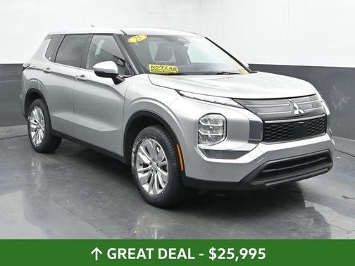 2025 Mitsubishi Outlander ES