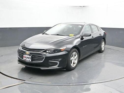 Mosaic Black Metallic 2017 Chevrolet Malibu 1LS