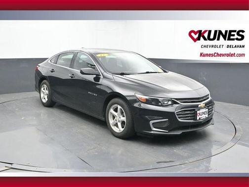 Mosaic Black Metallic 2017 Chevrolet Malibu 1LS