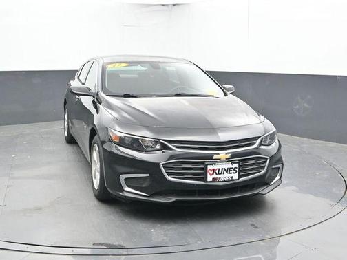 Mosaic Black Metallic 2017 Chevrolet Malibu 1LS
