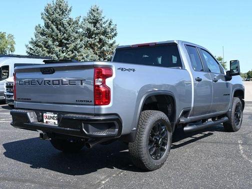 2026 Chevrolet Silverado 2500 Custom
