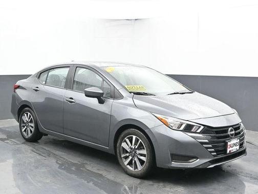 2023 Nissan Versa 1.6 SV