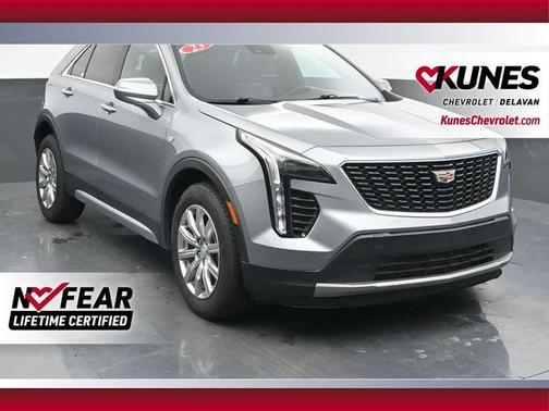 2023 Cadillac XT4 Premium Luxury