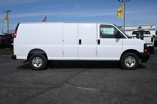 Summit White 2026 Chevrolet Express 2500 Work Van
