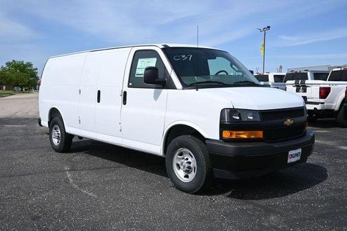 Summit White 2026 Chevrolet Express 2500 Work Van