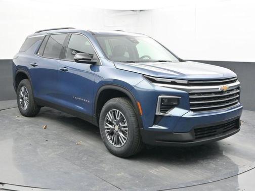 Lakeshore Blue Metallic 2026 Chevrolet Traverse LT