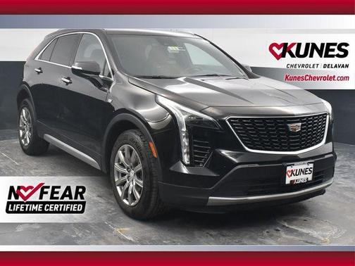 2023 Cadillac XT4 Premium Luxury