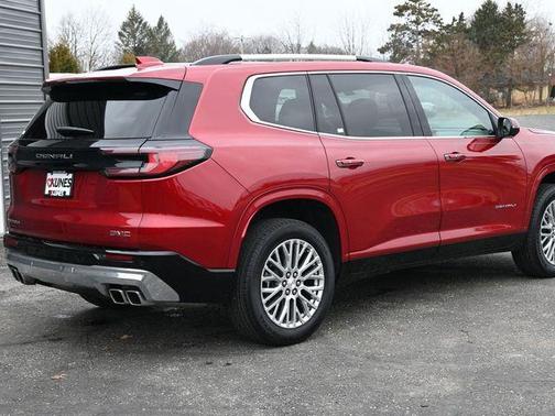2024 GMC Acadia Denali