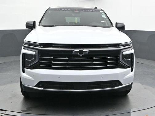 Polar White 2026 Chevrolet Suburban Premier
