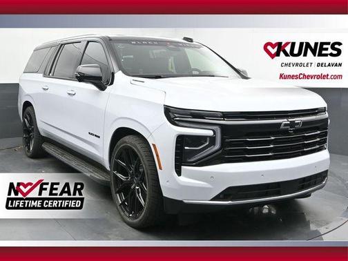 Polar White 2026 Chevrolet Suburban Premier