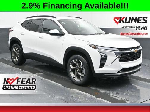 Summit White 2026 Chevrolet Trax LT