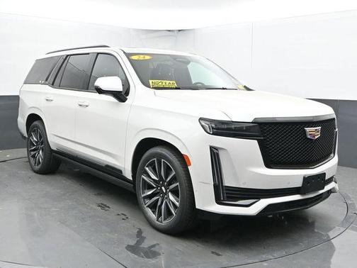 Crystal White Tri-Coat 2024 Cadillac Escalade Sport Platinum