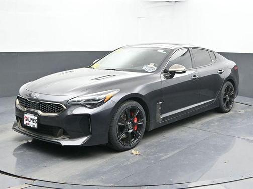2021 Kia Stinger GT2