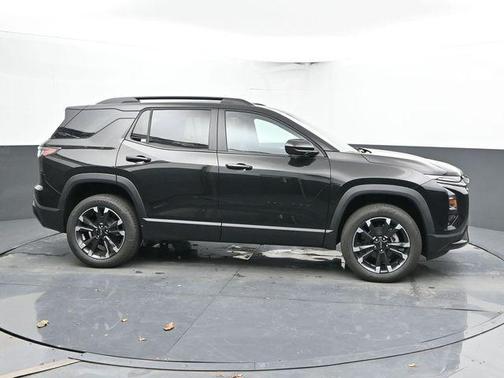 Mosaic Black Metallic 2026 Chevrolet Equinox RS