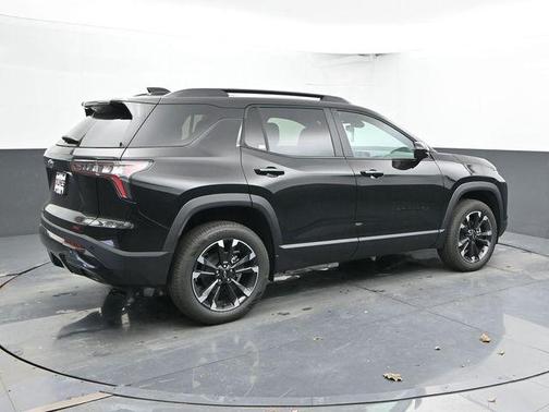 Mosaic Black Metallic 2026 Chevrolet Equinox RS