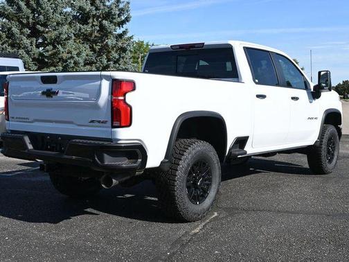 2025 Chevrolet Silverado 2500 ZR2