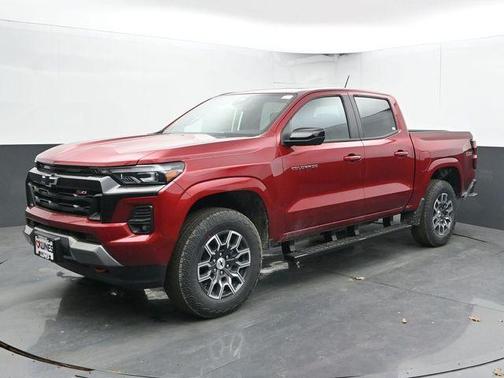 Radiant Red 2026 Chevrolet Colorado Z71