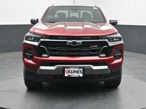Radiant Red 2026 Chevrolet Colorado Z71