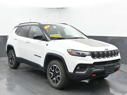 2024 Jeep Compass Trailhawk