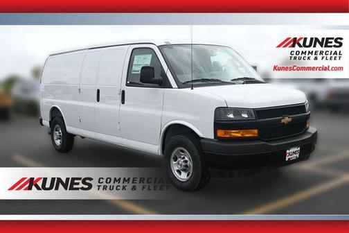 Summit White 2026 Chevrolet Express 2500 Work Van