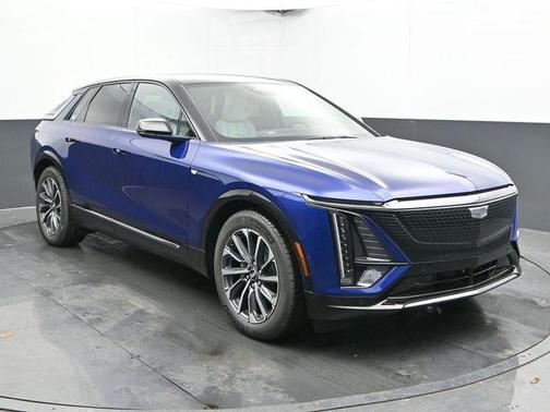 2025 Cadillac LYRIQ Sport