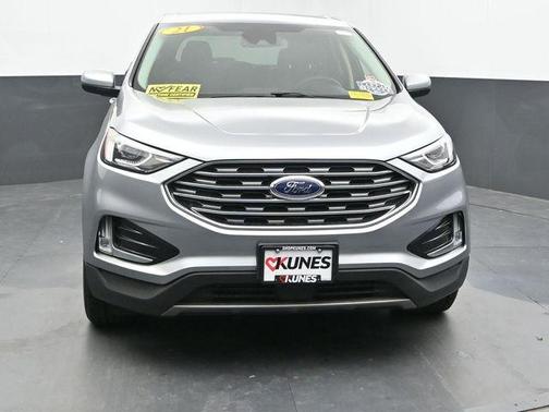 Silver Metallic 2021 Ford Edge SEL