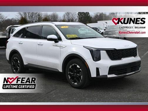 2024 Kia Sorento S