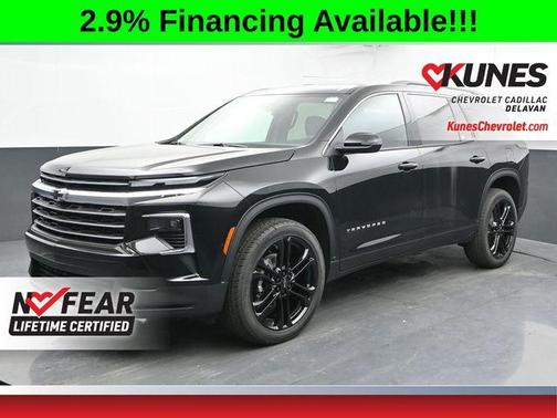 Mosaic Black Metallic 2026 Chevrolet Traverse LT