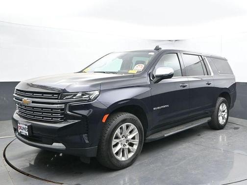 Midnight Blue Metallic 2023 Chevrolet Suburban Premier