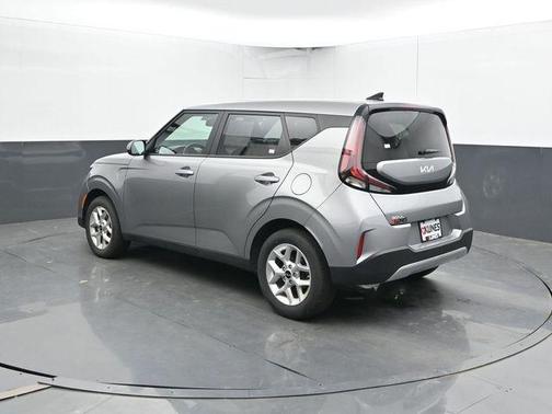 Steel Gray 2025 Kia Soul LX