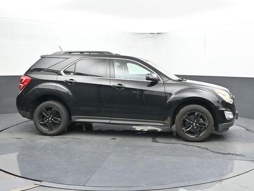 Mosaic Black Metallic 2017 Chevrolet Equinox LT