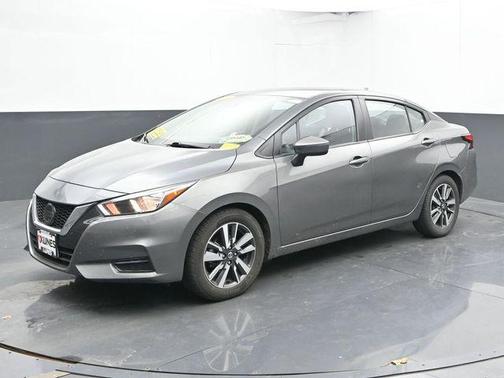 2021 Nissan Versa 1.6 SV