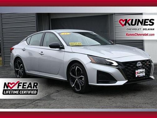 2024 Nissan Altima 2.5 SR