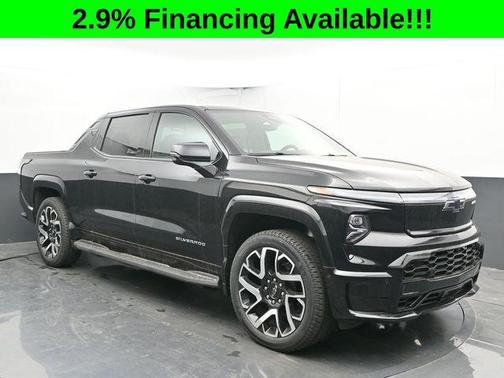 2025 Chevrolet Silverado EV RST