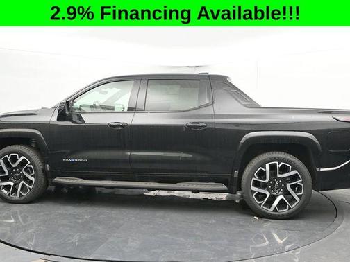 2025 Chevrolet Silverado EV RST