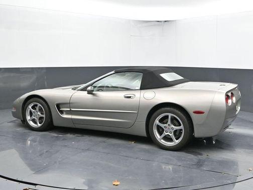 2001 Chevrolet Corvette 