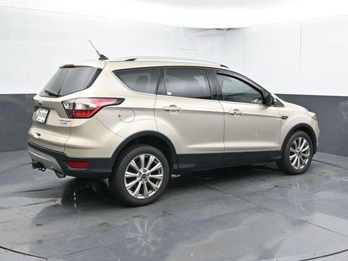 White Gold Metallic 2018 Ford Escape Titanium