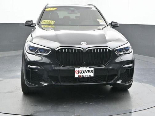 2023 BMW X5 M50i
