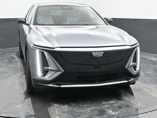 2025 Cadillac LYRIQ Luxury