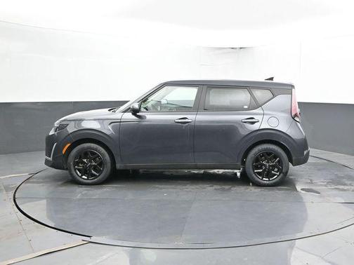 Gray 2025 Kia Soul LX